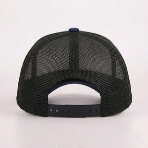 Gorra Trucker de Malla Blanca y Negra Premium con Cierre Ajustable, Estilo Urbano de 5 Paneles, Transpirable, para Exteriores, Moda Casual - Product Image 3