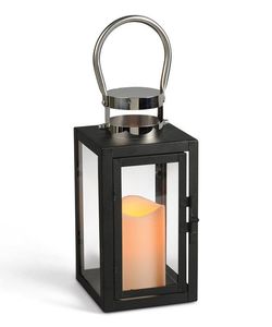 Durable metal candle lantern with strong handle easy to carry for outdoor activities and <b>emergency</b> <b>lighting</b> purposes - Product Image 2