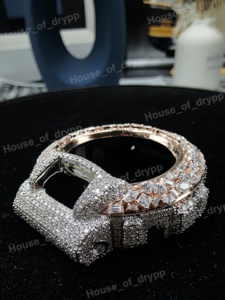 นาฬิกาฮิปฮอปฝังเพชรโมอิสซาไนต์ VVS แบบ Iced Out รุ่น 6900 Status Case - Product Image 3