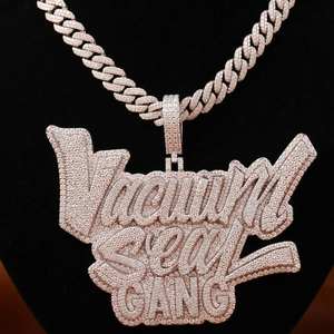 Colgante de Moissanita y Diamante de Oro Sólido de 14 KT con Engaste al Vacío, Estilo Hip-Hop Iced Out, Estético y Atrevido, Personalizado - Product Image 1