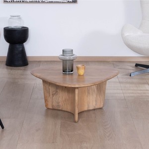 Mesa de centro Vandana Golden Line en madera maciza de mango con un diseño limpio y orgánico - Product Image 1