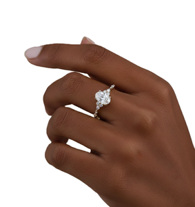 แหวนหมั้นเพชรทรงรีและทรงกลมทองคำแท้ 9K 10K 14K 18K ประดับเพชรแล็บโกรว์ ดีไซน์วินเทจ ประดับเพชรเม็ดเล็กๆ รอบวงแหวน แหวนแต่งงาน แหวนสวยงาม - Product Image 6