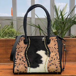 New Personalized High Quality Hand Tooled Genuine Cowhide Leather <b>Tote</b> <b>Bag</b> & Wristlet Clutch for Women Luxury 2 Piece Combo Sets - Product Image 5