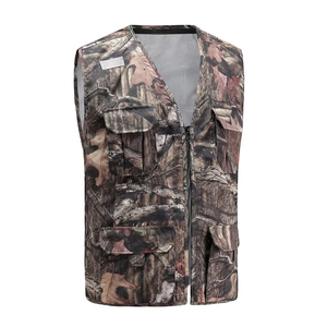 Wholesale Lightweight Breathable Soft Shell Hunting <b>Vest</b> with Tactical Design Multiple Pockets Custom Logo Print Options - Product Image 2