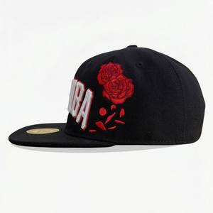 Gorra Snapback Versátil con Diseño Limpio y Materiales Resistentes, Ideal para un Estilo Casual y Uso Repetido - Product Image 2