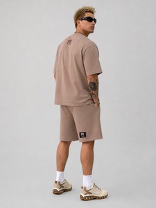 ชุดกีฬาผู้ชายแบบสองชิ้น เสื้อยืดคอกลมพร้อมกางเกงขาสั้นเข้าชุด ระบายเหงื่อได้ดี เหมาะสำหรับออกกำลังกาย วิ่ง ฟิตเนส และฝึกซ้อม - Product Image 4