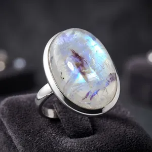 Bague Cocktail Pierre de Lune en Argent 925, Sertissage Ovale, Style Bohème Unisexe, Pierre de Naissance de Juin, Idéale pour le Quotidien, Cadeau - Product Image 3