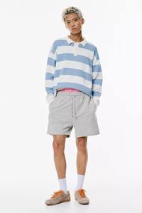 Pantalones cortos de hombre de corte regular, tejidos, de tiro medio, con dos bolsillos, cierre de cremallera y botón, cintura con cinturón, último modelo, elegantes. - Product Image 5