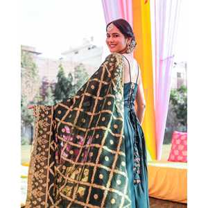 Ensemble Salwar Kameez vert en georgette pure taille XS pour mariage Inde Pakistan - Product Image 3