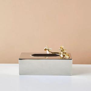 Boîte à mouchoirs en bois moderne avec bordure dorée, design autoportant pour salle de bain et cuisine - Product Image 2