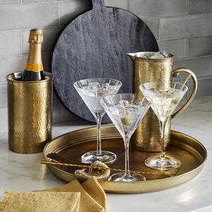 Bandeja de Servicio de Latón de Alta Gama para Salones de Banquetes y Negocios de Catering con Base Resistente y Superficie Antirrayaduras - Product Image 4