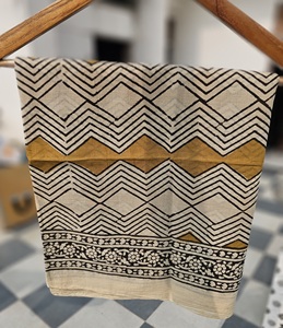 Sarong en coton imprimé à la main, motif zig-zag, écharpe de plage, paréo, longue écharpe, grand sarong, couverture de plage, style bohème, sarong de voyage - Product Image 6