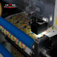 Machine d'impression numérique industrielle rouleau à rouleau avec découpe intégrée pour la production d'autocollants et d'étiquettes autocollantes