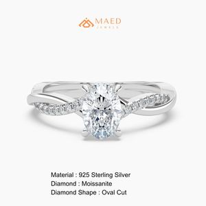 แหวนหมั้นเงินแท้ 925 ประดับมอสซาไนต์ทรงรี ดีไซน์หรูหราสำหรับเจ้าสาว - Product Image 6