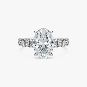 Anillo de Compromiso con Diamante Cultivado en Laboratorio de Corte Ovalado de 2.5 Ct, Oro Amarillo de 14K, Banda con Piedras Laterales, Joyería Nupcial Personalizada - Product Image 5