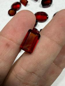Pierre de grenat Hessonite de designer pour la fabrication de pendentifs, pierre précieuse facettée de grenat Hessonite hautement polie au meilleur prix - Product Image 5