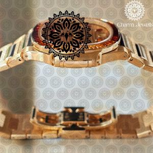 Reloj de Cuarzo Analógico para Mujer Charm Jewells, Oro Amarillo, Caja Redonda de 38 mm, Esfera de Zafiro, Cierre Plegable, Estilo de Lujo y Moda - Product Image 2