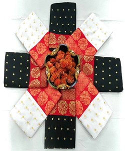 Sari de seda negro y rojo con borde dorado Zari, traje tradicional indio para bodas, para mujeres - Product Image 6