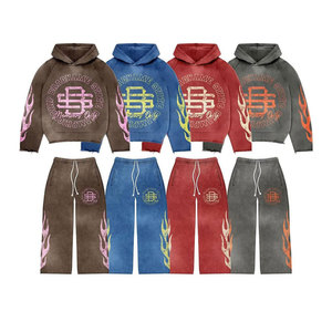 ชุดวอร์มวินเทจแบบย้อมสีเอซิดประดับคริสตัล พร้อมป้ายปักลาย ทรงบ็อกซี่ กางเกงขายาวทรงบาน และเสื้อฮู้ด - Product Image 5