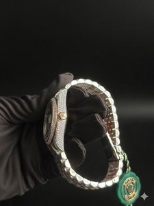 Reloj Mecánico de Acero Inoxidable con Cristales de Moissanita Cuadrados VVS, Chapado en Oro Brillante de Lujo, 100% Probado con Diamantes, Estilo Hip Hop - Product Image 4