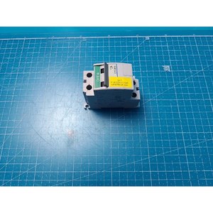 Fuji CP30F Series - Protector de Circuito de 2 Polos MCP CP30FM-2P030, Usado, Piezas de Equipos Semiconductores Legados - Product Image 6