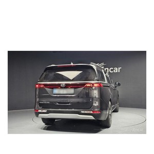 Kia Carnival Prestige 2021 de 9 Plazas, 52,116 km, Diésel, Automático, Emisión Euro V, Volante a la Izquierda, Asientos de Cuero - Product Image 4