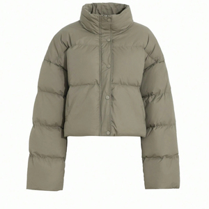 Veste matelassée personnalisée de haute qualité pour femmes, grande taille, en nylon, fourrure respirante, imperméable, veste d'hiver à prix avantageux - Product Image 1