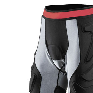 Shorts de protection pour moto pour hommes, noir, gris, rouge, respirant, séchage rapide, grande taille, 220g, coloris contrastés, toutes saisons - Product Image 5