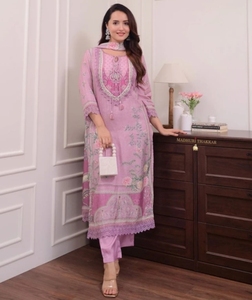 KV <b>Women's</b> Printed Embroidered Embellished Reversible Wrinkle-Free <b>Silk</b>/Rayon Traditional Autumn Kurta <b>Trousers</b>/Pant Dupatta Set - Product Image 3