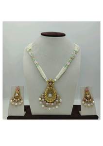 Hermoso Conjunto de Collar de Perlas de Plata 925 con Colgante Tradicional Chapado en Oro y Pendientes a Juego para Bodas y Fiestas - Product Image 2