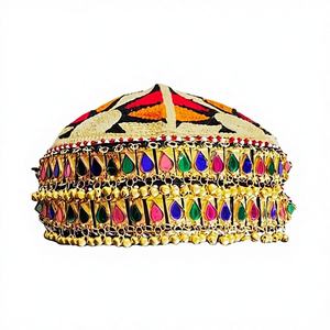 Chapeau Afghane Tribal Personnalisé avec Broderie, Perles, Pièces de Monnaie, Pompons et Bijoux Ethniques en Acier Inoxydable pour Fête – Casquettes Afghanes - Product Image 6