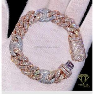 Bracelet cubain de luxe bicolore en moissanite et diamant, fabriqué en argent sterling 925 avec finition or rose et accent surdimensionné - Product Image 4