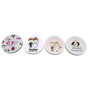 Aimant rond élégant en acrylique rose – Autocollant magnétique pour réfrigérateur et cadeau de fête/mariage - Product Image 5