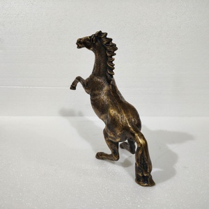 Estatuilla de caballo Escultura de caballo de metal Estatua de acabado antiguo de cobre - Product Image 5