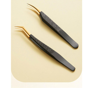 Ensemble de pinces à cils pour extensions de cils, en acier inoxydable, antistatiques, pointe à 90 degrés, texture lisse, pinces à cils professionnelles - Product Image 1