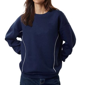 Sudadera Extra Grande Premium con Logotipos Personalizados para Mujer, con Cuello Redondo Cómodo y Elegante - Product Image 1