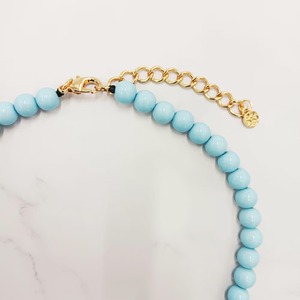 Collier en perles de résine personnalisées de haute qualité pour femmes, style vintage, pour fiançailles et mariage, écologique, couleur personnalisable, vente en gros - Product Image 2
