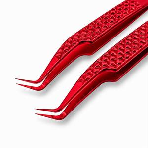 Pinzas de Precisión Rojas para Pestañas, de Acero Inoxidable con Punta Suave para Aplicación de Pestañas - Product Image 3