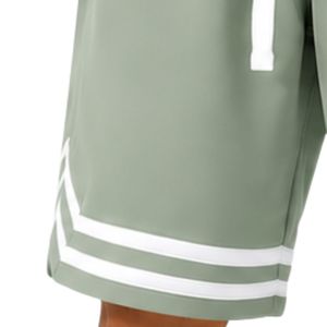 Shorts de basket-ball pour hommes vert sauge et blanc, logo personnalisé, entraînement athlétique, sport, maille respirante, séchage rapide, performance - Product Image 3