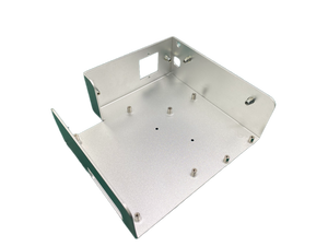 Soporte de chapa metálica con orificio y borde plegado para uso industrial - Product Image 2