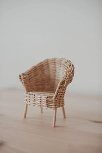 Sillón de mimbre en miniatura, modelo de decoración de mesa, muebles de ratán para regalo, suministro de alto volumen para pedidos de exportación - Product Image 2