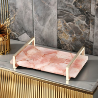 Plateau de service de Noël moderne en marbre rose quartz, accent décoratif festif, personnalisable, haute qualité, personnalisation de marque