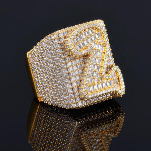 แหวนเงินแท้ 925 ประดับเพชรโมอิสซาไนต์ทรงบาแกตต์ ดีไซน์คลาสสิคสไตล์ฮิปฮอป สำหรับผู้ชายหรือผู้หญิง - Product Image 3