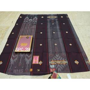 Sarong Pareo Indonesio BHS Excelente Dorado Tipo SCP Tradicional Musulmán para Hombre Color Sólido Mercerizado para Todas las Islas del Asia Pacífica - Product Image 1
