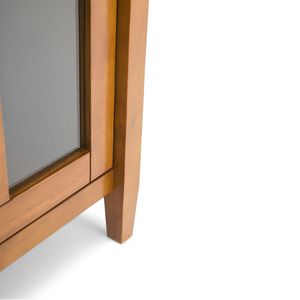 Mueble Bajo de Almacenamiento Color Marrón Dorado Claro con Diseño Shaker Cálido para Sala de Estar - Product Image 2