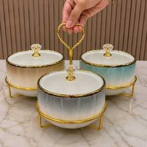Juego de Tazones de Cerámica con Borde Dorado de Lujo, con Tapas y Soporte Metálico para Uso en la Cocina, para Regalos - Product Image 3
