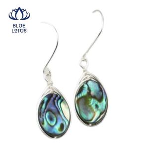 Boucles d'oreilles coquillages tendance, légères et surdimensionnées en osier pour femme – Écoresponsables, idéales pour les fêtes à la plage et les occasions chics - Product Image 1