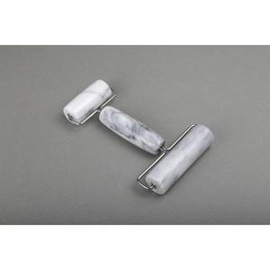 Rouleau à pâte antique en pierre blanche double face, idéal pour les feuilles de pâtes maison et les enveloppes de raviolis, fabriqué à la main en Inde - Product Image 3