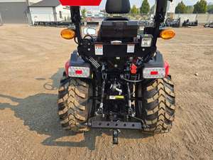 Tracteur Solis 7524 S 4WD fiable, conçu pour des performances puissantes, hydraulique robuste, forte capacité de levage et prix bas. - Product Image 2