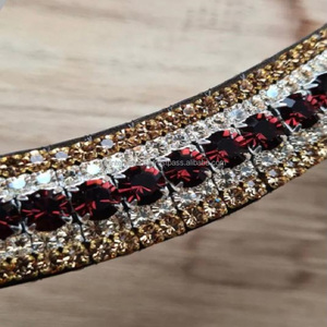 Nouveau dernier design personnalisé 5 rangées de cristaux bordeaux et dorés combinaison Bling chaîne noir forme incurvée cuir cheval front band - Product Image 3